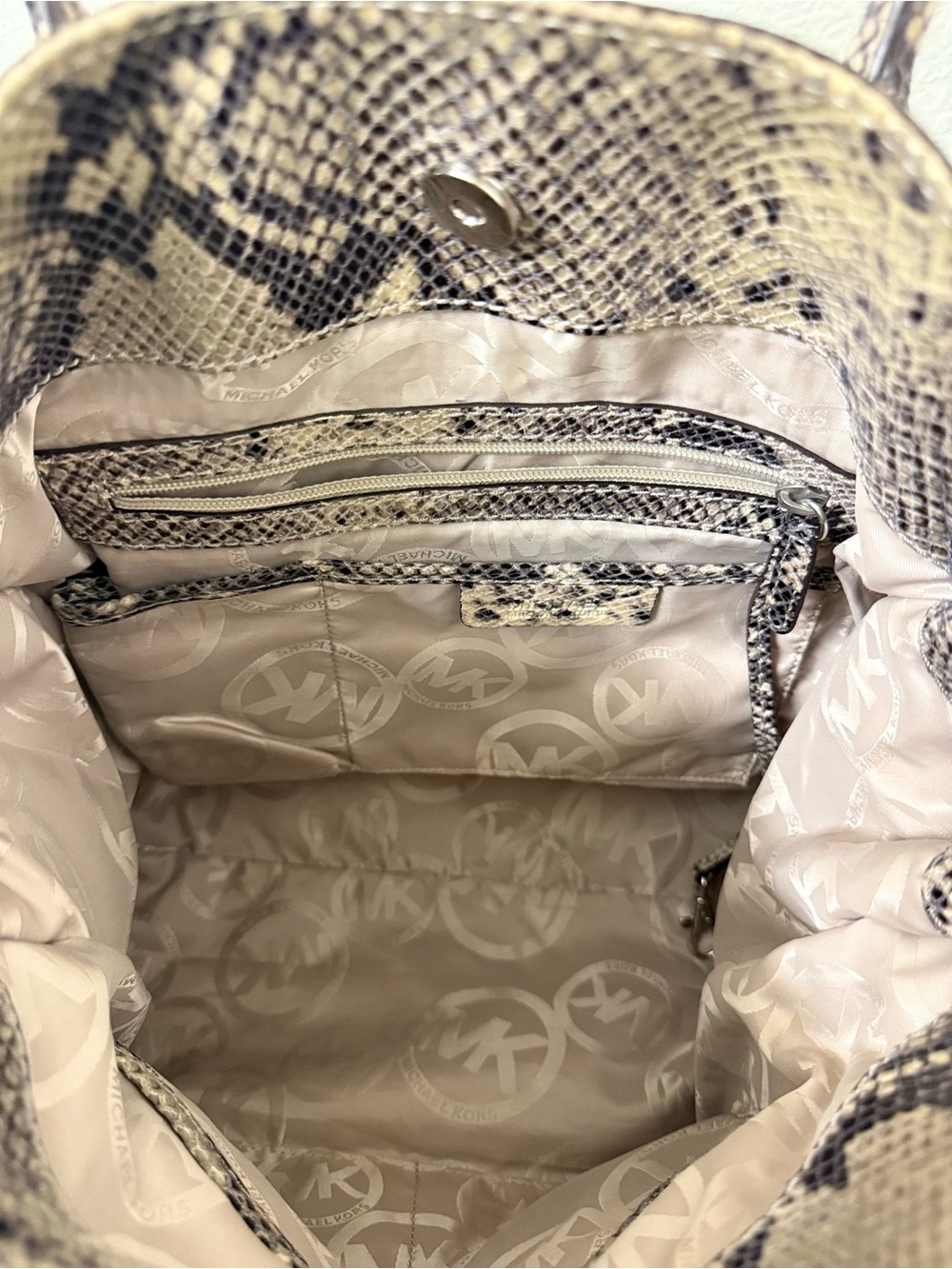 Michael Kors Hamilton Large Python Satchel - Picture 7 of 12